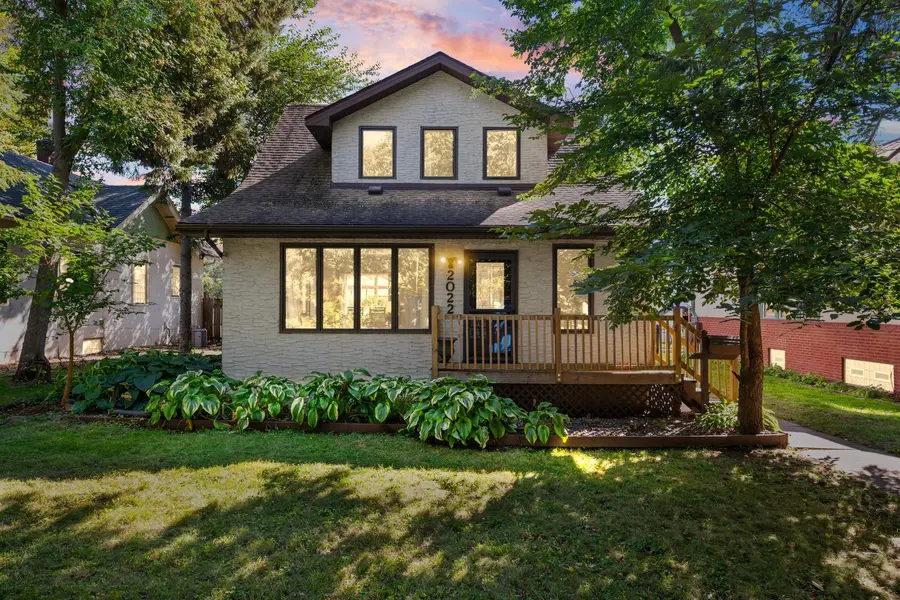 2022 22nd AVE NE, Minneapolis, MN 55418