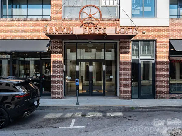 15 Rankin AVE #103, Asheville, NC 28801