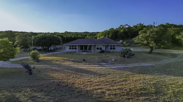 2400 CR 330 RD, Burnet, TX 78611-9999