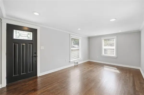 7744 Grand AVE, Kansas City, MO 64114