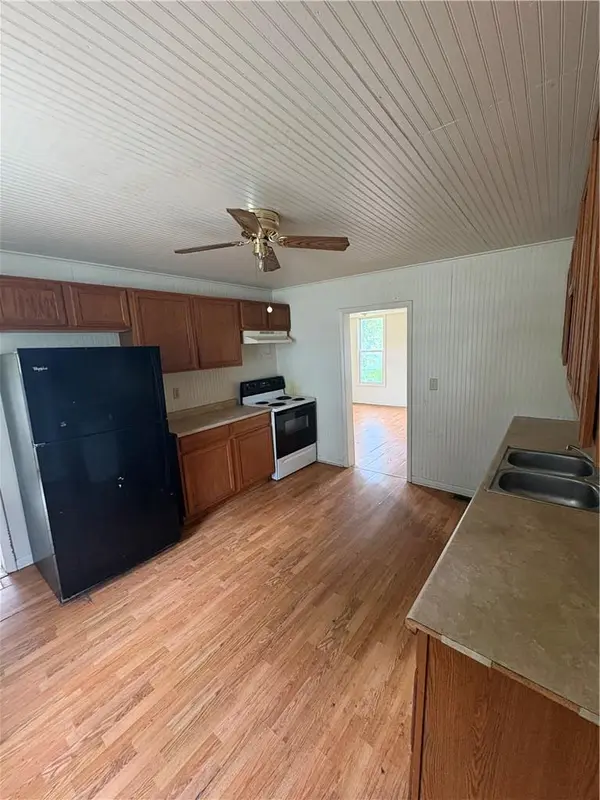 625 Kelsey AVE, Cameron, MO 64429