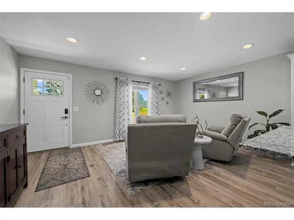 1131 S Lewiston, Aurora, CO 80017