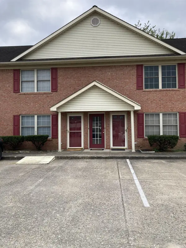 2911 Dexter CT, Evansville, IN 47714