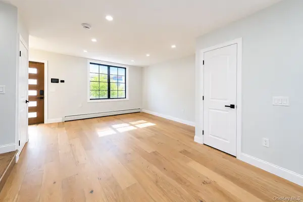 1111 Shore Pkwy, Brooklyn, NY 11228