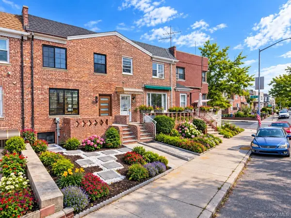 1111 Shore Pkwy, Brooklyn, NY 11228