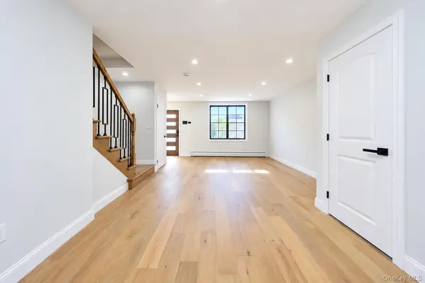 1111 Shore Pkwy, Brooklyn, NY 11228