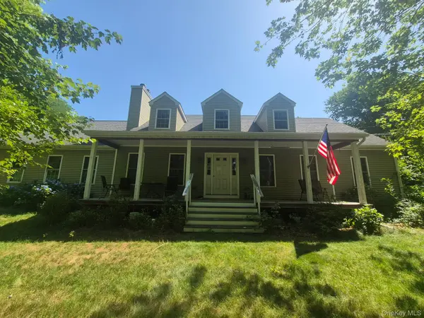 168 Pier AVE, Northville, NY 11901