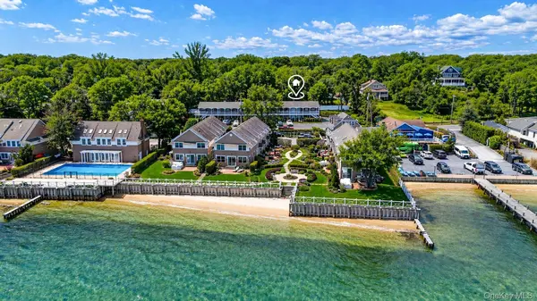 62 Canoe Place RD #625/6, Hampton Bays, NY 11946