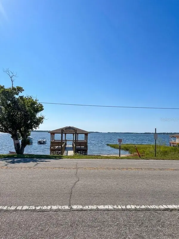 110 DIVISION ST, Clermont, FL 34711
