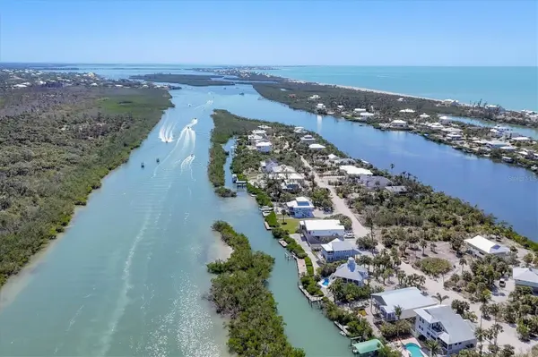 310 KETTLE HARBOR DR, Placida, FL 33946
