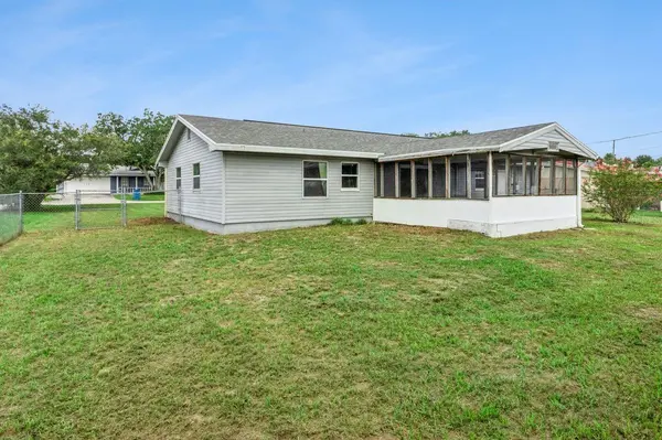 842 BLACKWOOD DR, Lake Wales, FL 33898