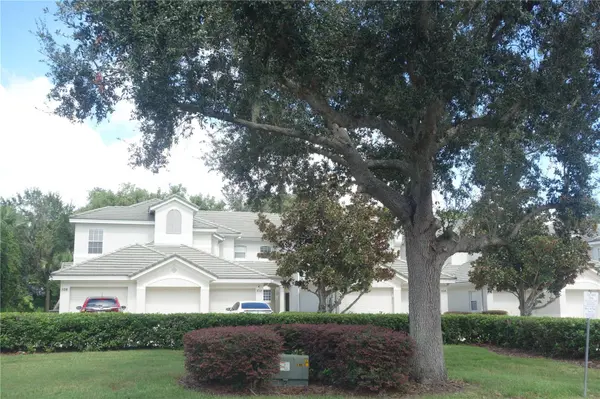510 GRASSLANDS VILLAGE CIR #510, Lakeland, FL 33803