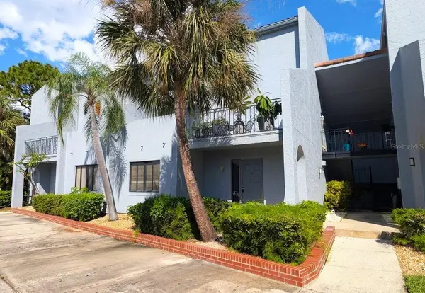 6306 GRAND BAHAMA CIR #A, Tampa, FL 33615