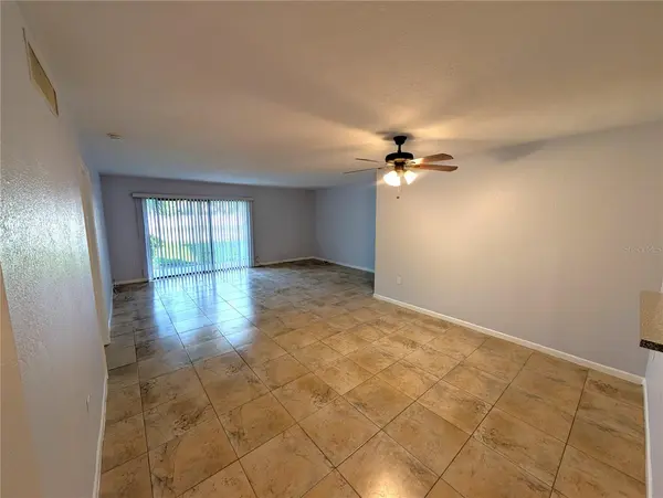 6306 GRAND BAHAMA CIR #A, Tampa, FL 33615