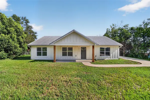 524 NW 1ST AVE, Williston, FL 32696