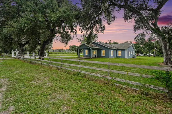 7040 LUMBERTON RD, Zephyrhills, FL 33540