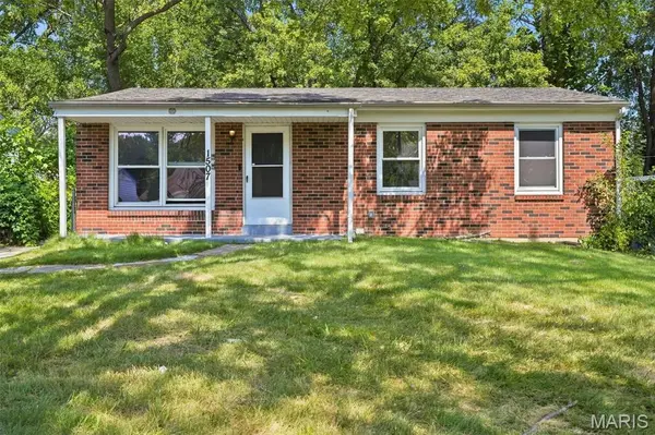 1507 Redman BLVD, St Louis, MO 63138