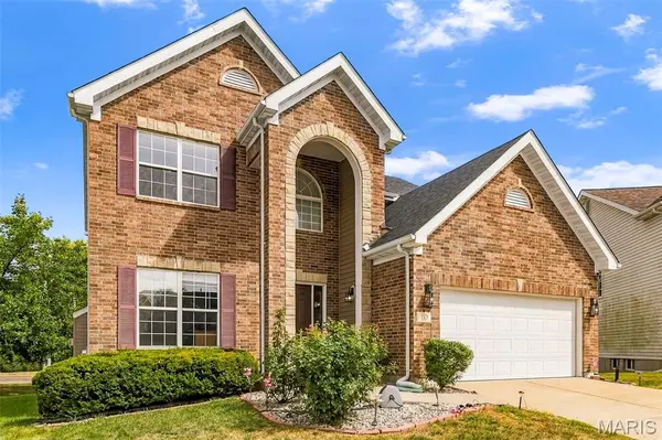 10 Ashbury Crossing CT, Florissant, MO 63034