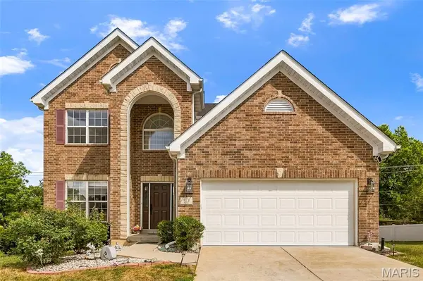 10 Ashbury Crossing CT, Florissant, MO 63034