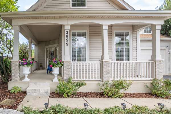 2899 Cornwall LN, Geneva, IL 60134