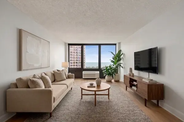 5320 N Sheridan RD #1307, Chicago, IL 60640