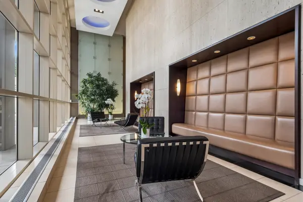 5320 N Sheridan RD #1307, Chicago, IL 60640