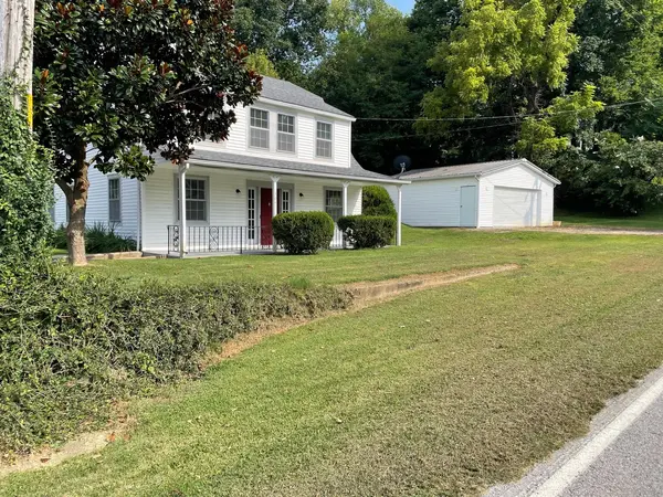 304 S Adams ST, Golconda, IL 62938