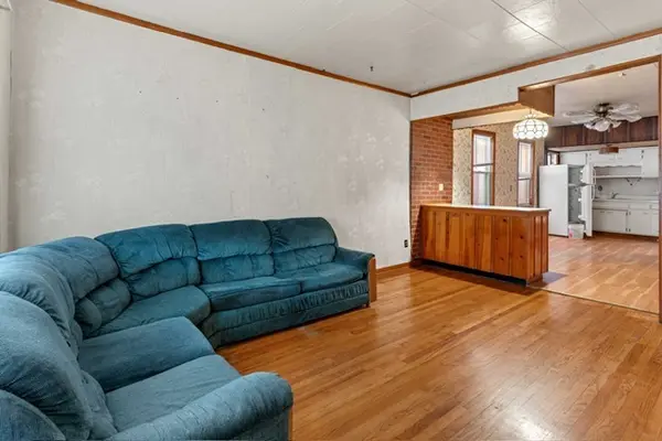 3047 S Broad ST, Chicago, IL 60608
