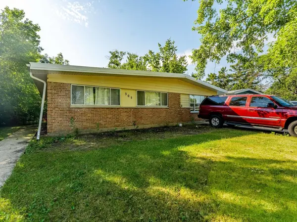 305 Somonauk ST, Park Forest, IL 60466