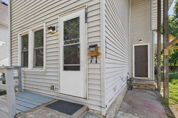 920 Farrington ST, Saint Paul, MN 55117