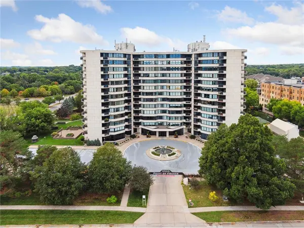6566 France AVE S #707, Edina, MN 55435