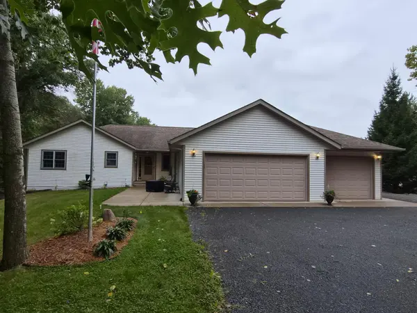 397 175th ST, Osceola, WI 54020