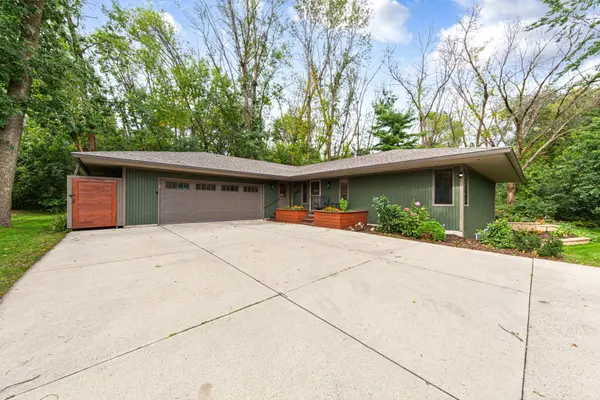 57 Fairway PL, Owatonna, MN 55060