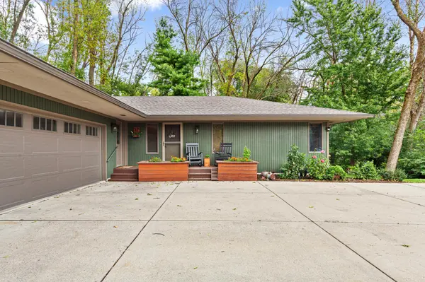 57 Fairway PL, Owatonna, MN 55060