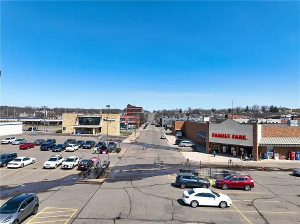 212 Bay ST, Chippewa Falls, WI 54729