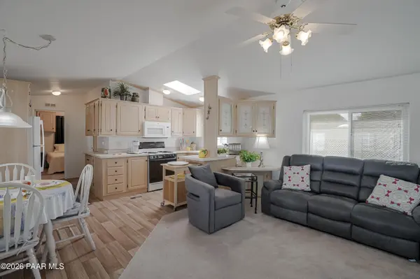 879 N Country View DR, Prescott Valley, AZ 86327