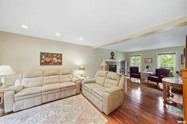 11511 EVANS MILL RD, Princeville, IL 61559