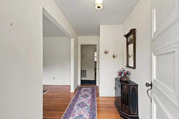 6313 Robin Hill Road, Nashville, TN 37205