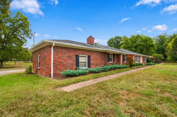 6313 Robin Hill Road, Nashville, TN 37205