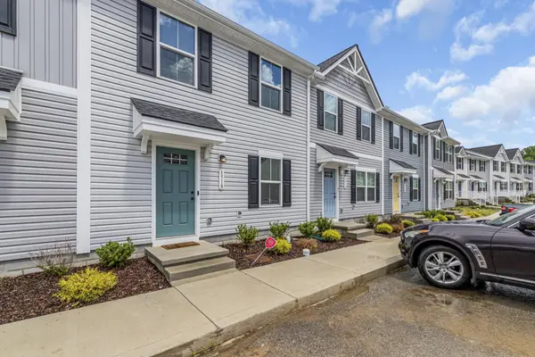 1518 Smoketree Rd, Antioch, TN 37013