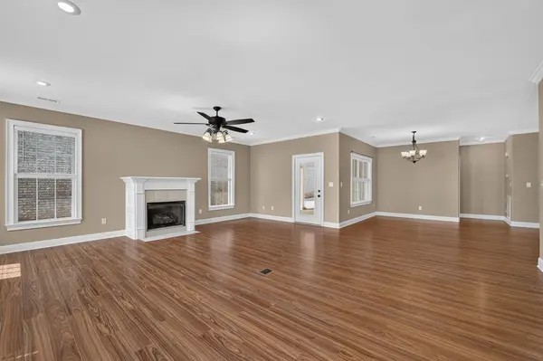 127 Riley Cir, Fayetteville, TN 37334