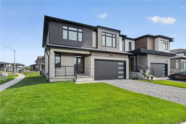 8905 Angie DR, Niagara Falls, ON L2H 3W8
