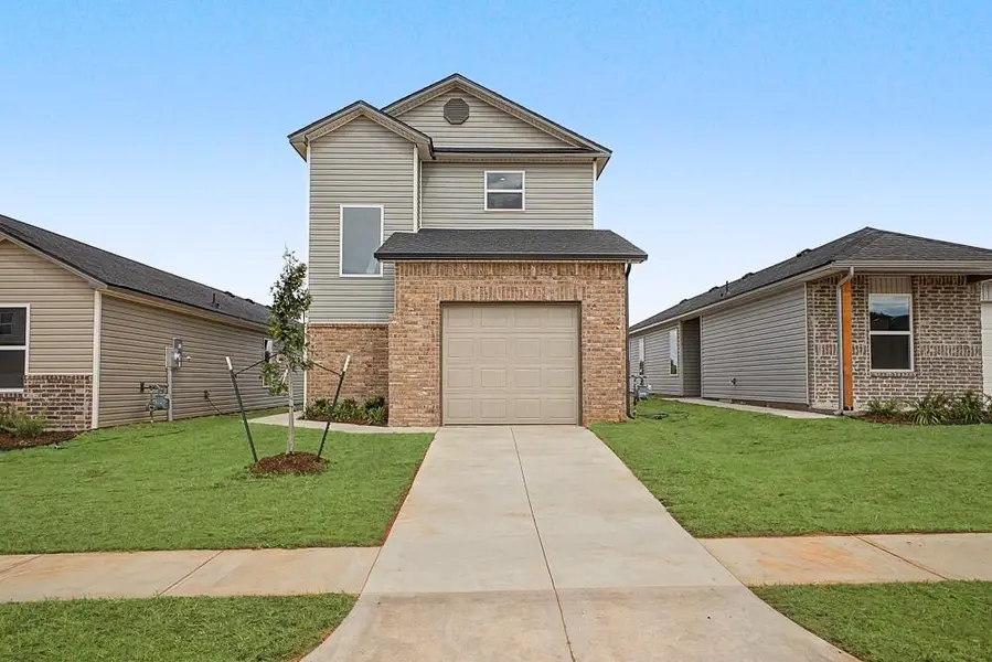 3516 Maggie RD, Mustang, OK 73064