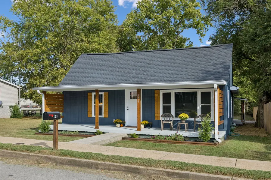 209 Olive St, Mount Pleasant, TN 38474