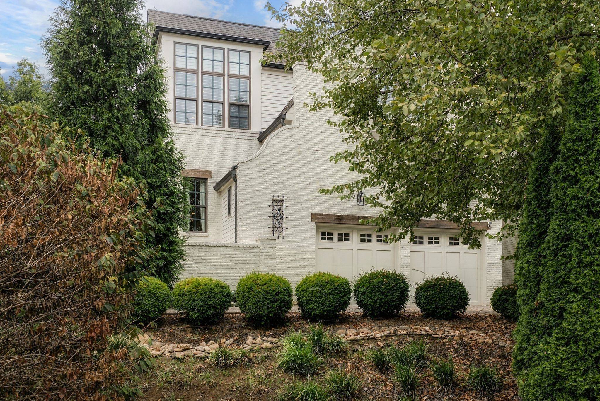 2030 Castleman Dr, Nashville, TN 37215