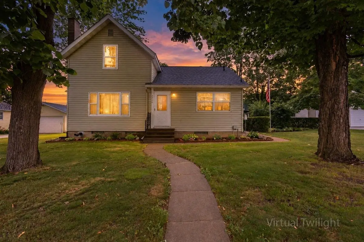 2216 3rd ST E, Menomonie, WI 54751