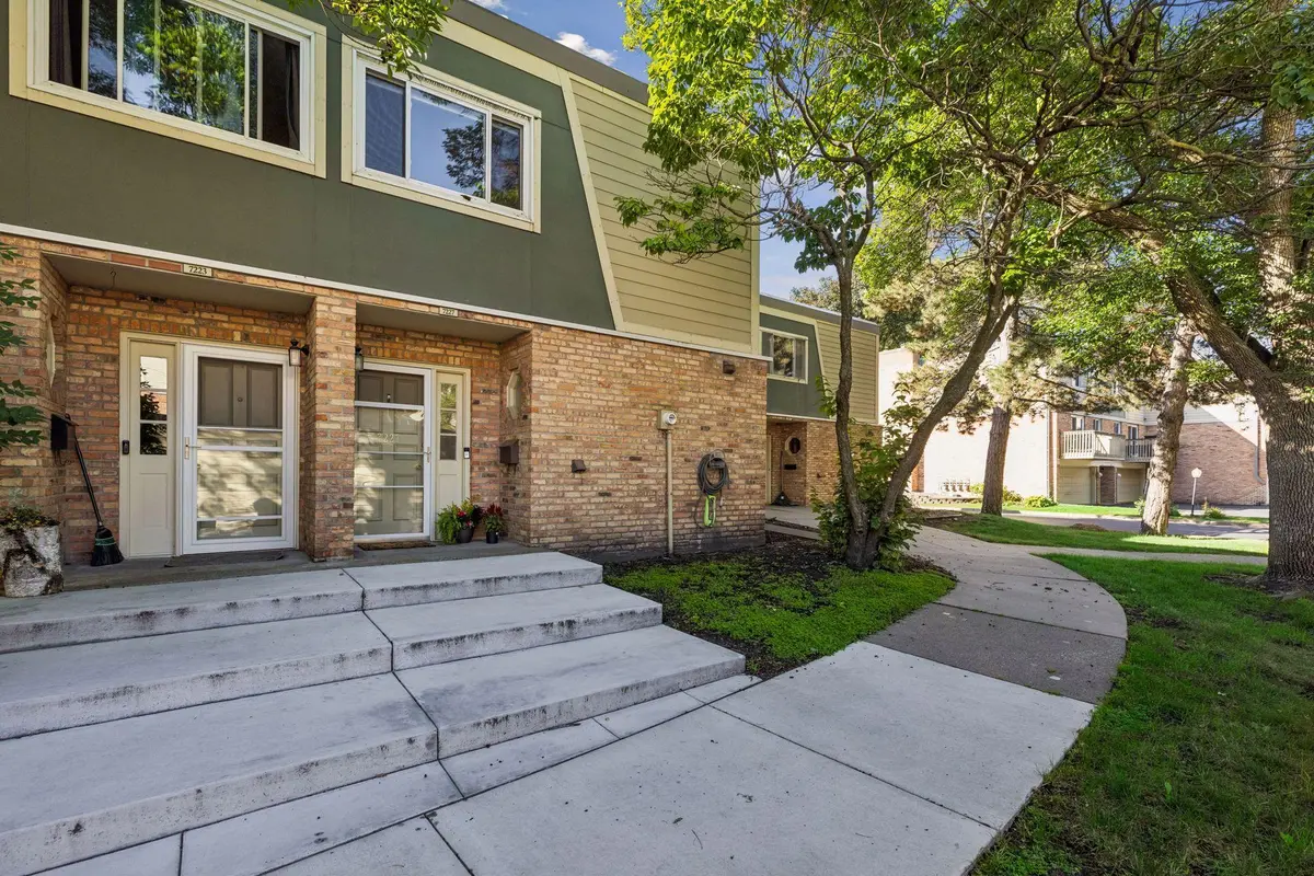 7227 W Franklin AVE, Saint Louis Park, MN 55426