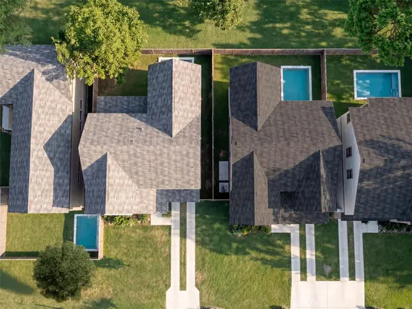 901 Shady LN, Austin, TX 78702