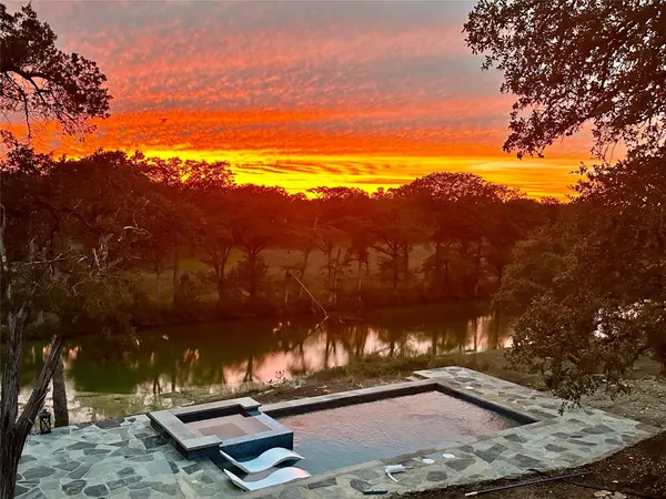 710 Flite Acres RD, Wimberley, TX 78676