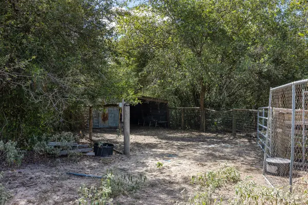 2025 Mule Creek RD, Harwood, TX 78632